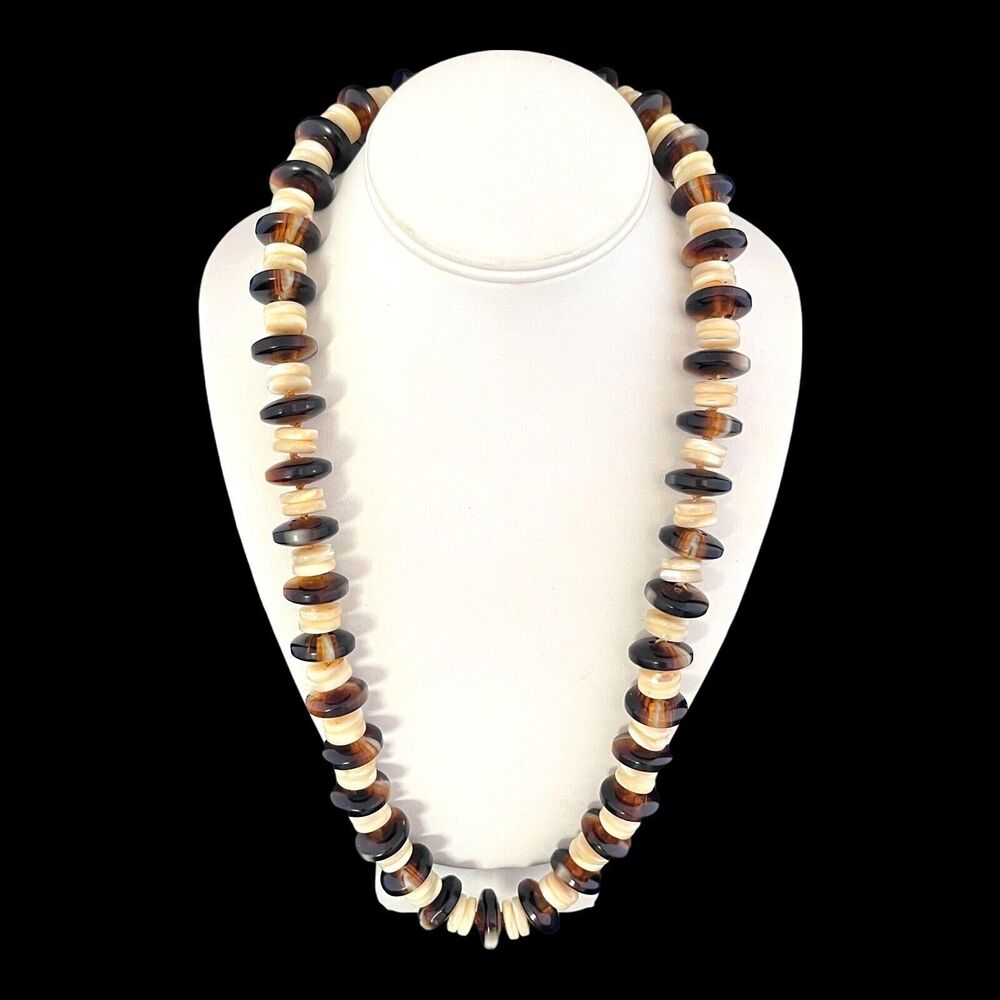 Vintage 1970s Necklace Mother of Pearl Shell Brown Lucite Button Strand - 13W